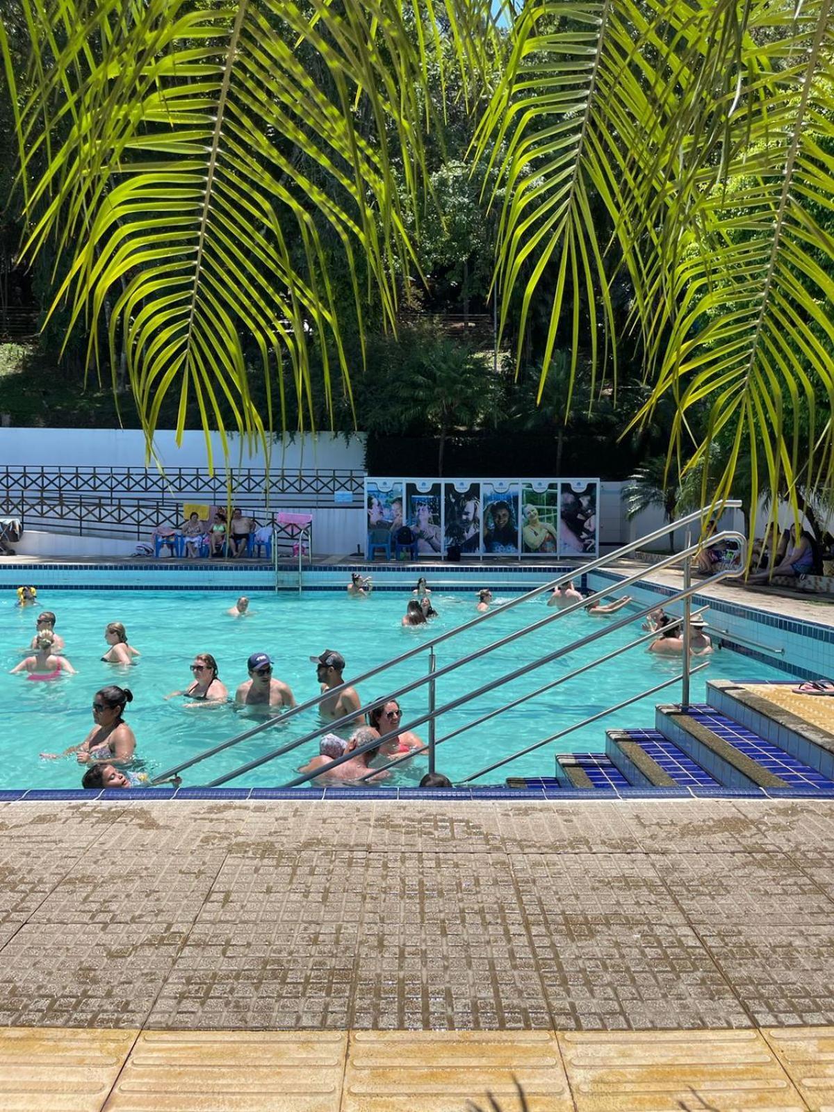 Apto Das Lavandas - 2 Quartos - Apto Todo Climatizado - A 150M Do Parque Termal! Piratuba Exterior foto